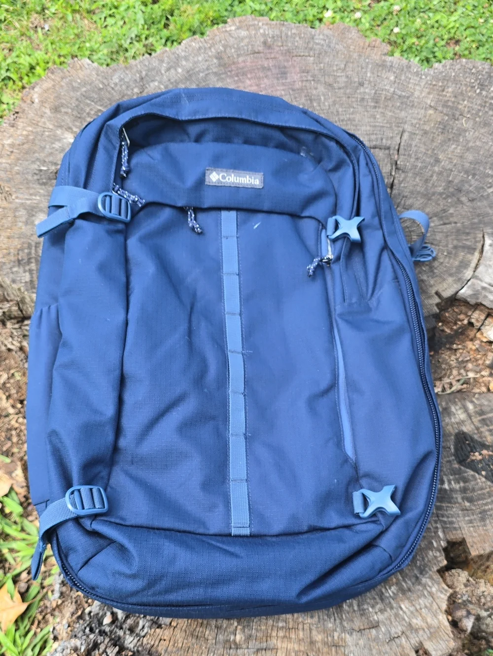 Columbia Men's Dark Blue Backpack - Streamlined Daypack